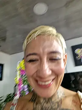 Everlyn sexx online show from May 29, 4:16 pm