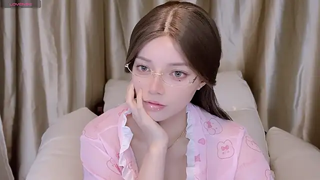 audience114 online show from April 1, 11:44 am