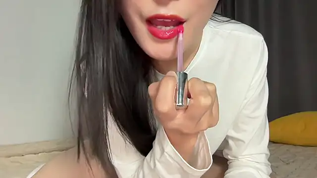 Mei Fei Wan online show from May 23, 9:35 pm