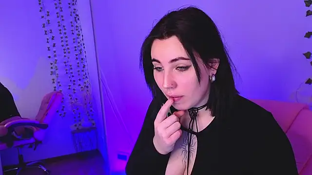 Kittycat meooow online show from March 30, 8:41 pm