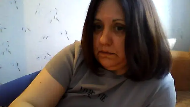 LockyCharm111 online show from May 8, 4:54 pm