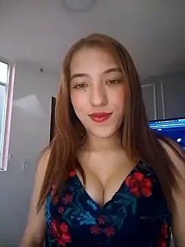 sasha gracee  online show from March 21, 12:43 pm