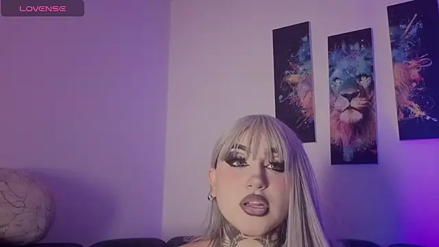 meowboo online show from May 14, 7:52 pm