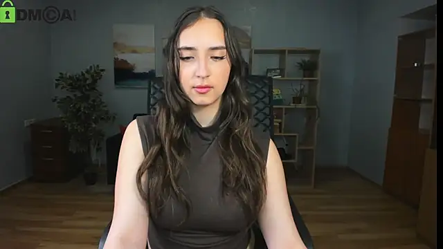 Effy Royse online show from May 12, 4:13 pm