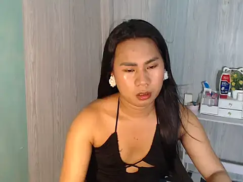 mauie69 online show from April 28, 10:24 pm
