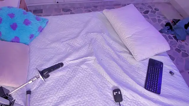 Bunny Blush1 online show from March 27, 7:36 pm