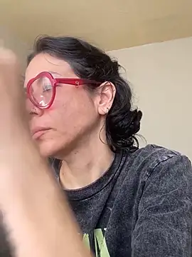 JeanneDuval8888 online show from May 16, 9:58 pm