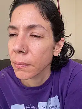 JeanneDuval8888 online show from May 12, 11:44 pm