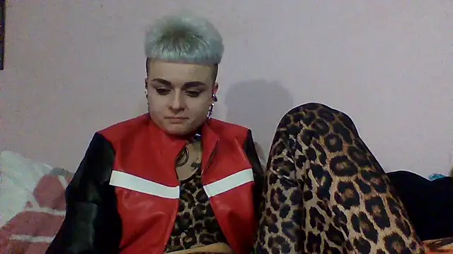 AlisaDear257 online show from February 26, 8:41 pm