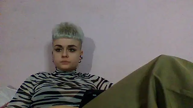 AlisaDear257 online show from March 11, 5:48 pm