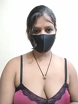 ankita077 online show from May 19, 3:46 am
