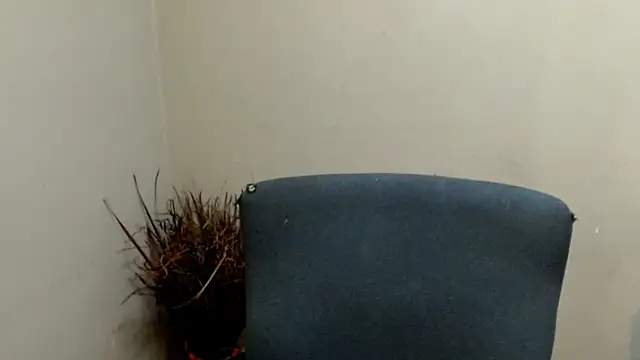 BigBunSquirt online show from May 16, 11:53 am