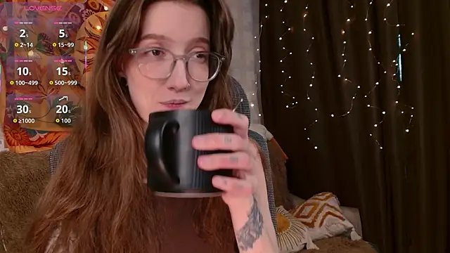 lolami  online show from February 25, 5:39 am