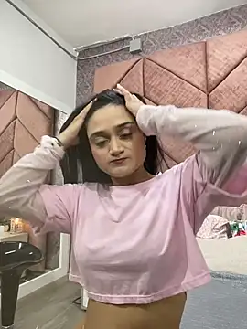 Sunny Linn online show from March 30, 10:48 am