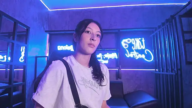 SinLickerr online show from March 19, 7:18 pm