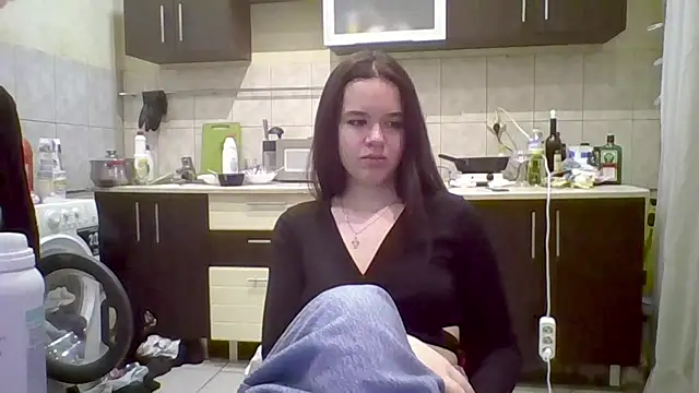 MariiCooper online show from February 22, 4:19 pm