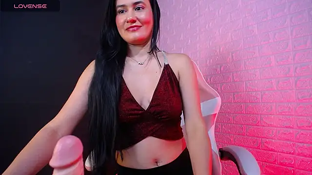 Victoria 1126 online show from May 20, 9:45 pm