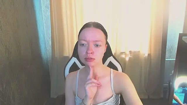 casey blush online show from March 28, 7:19 am