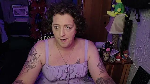 Abagail soft online show from May 15, 1:00 am