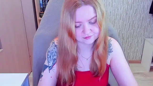AnitaXVine online show from April 28, 7:51 pm