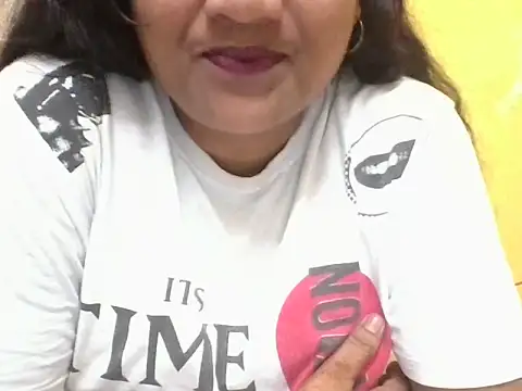 anu-reddyy online show from May 21, 10:46 am