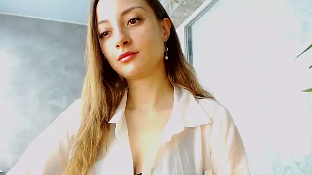 PearlMe online show from March 23, 7:58 am