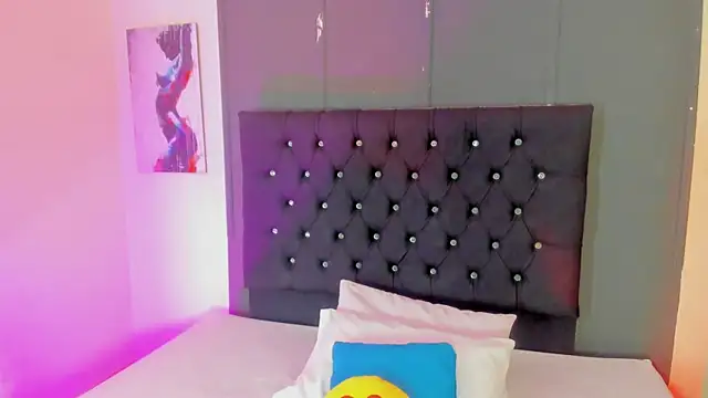 Zaphiro  Sky online show from April 4, 8:46 am