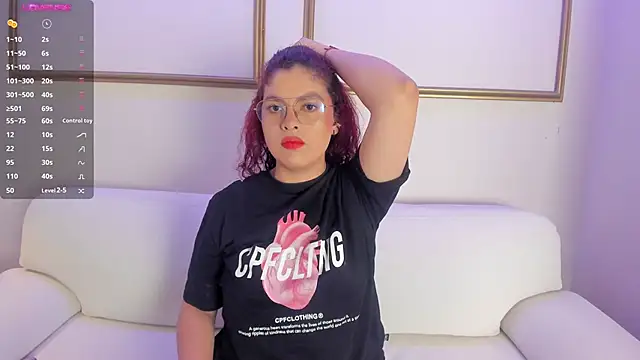 ZiaCarter  online show from March 28, 4:01 am