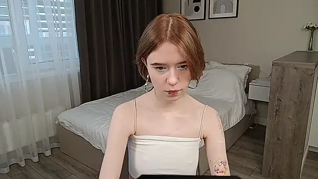MyBabyLana online show from May 4, 7:12 am