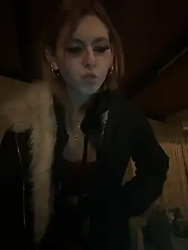 Milli-Kiss online show from April 2, 8:06 pm