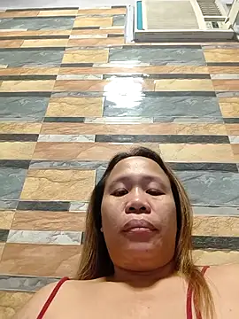 squirtshantal online show from May 9, 6:26 am