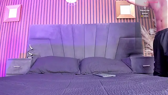 MarcoAndAllice online show from May 15, 4:16 am