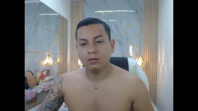 vanessa f online show from May 25, 8:19 pm