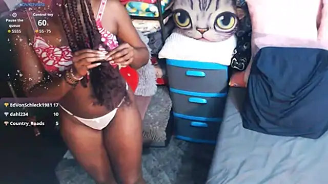 alanalaurent15 online show from February 14, 12:07 pm