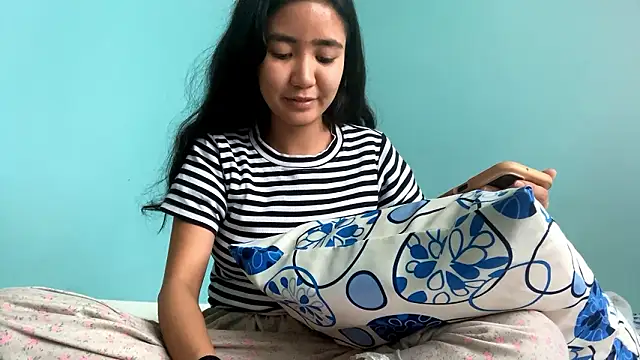 RessieAshcroft online show from February 20, 6:12 am