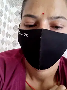 Sexy-Sandhya  online show from March 4, 3:13 am