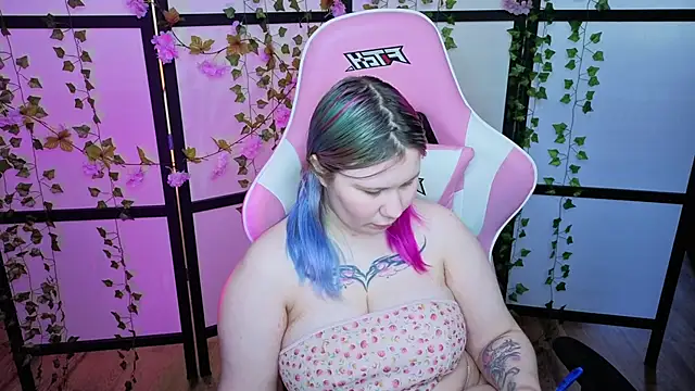 kitsune little online show from May 31, 12:33 pm