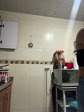 Lucyfer fire online show from April 9, 11:15 am