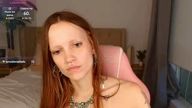 Peggy Ross online show from March 26, 8:54 pm