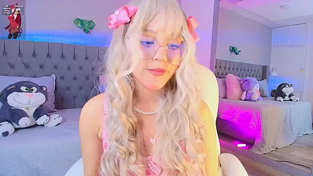angelina honey  online show from May 23, 4:11 am