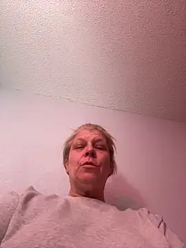 ShawtyThickGilf online show from February 13, 2:46 am