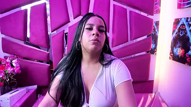 Scarlett Moom online show from May 28, 4:10 am