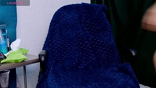 AmyTexas online show from August 2, 2:03 am