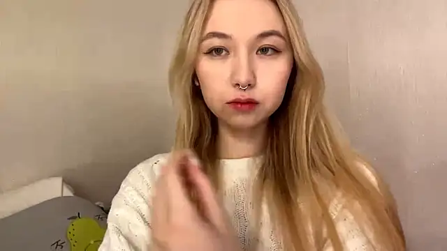 PinkTraible online show from March 15, 12:40 pm