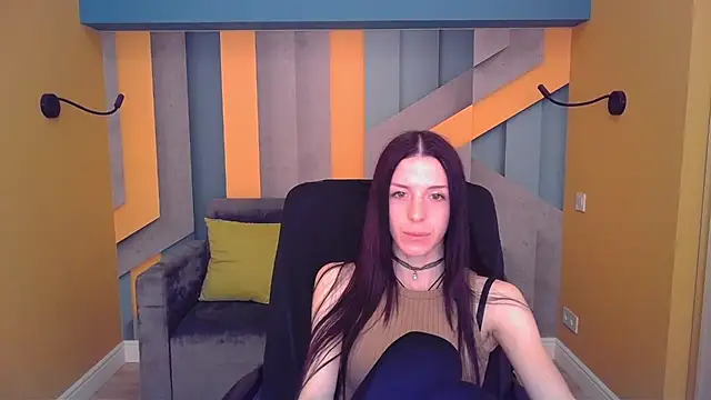 NoirDiva online show from May 4, 5:55 am