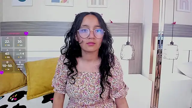 Emilyblussh online show from March 30, 7:46 pm