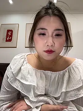 HHll7796 online show from February 23, 1:54 pm