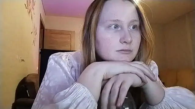 AnikaLipps online show from March 12, 8:11 pm