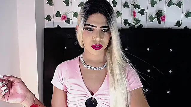 Kristal Queen01 online show from March 5, 6:53 am