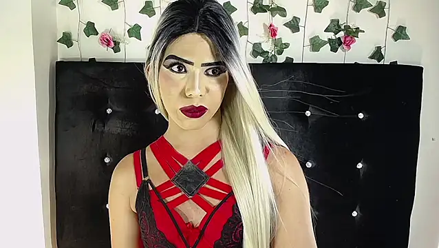 Kristal Queen01 online show from April 20, 9:34 am